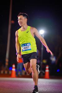 BIB: 40417
                            <button type="button" onclick="openModal(21526165)" class="btn btn-primary btn-sm float-right btn-popup" data-toggle="modal" data-target=".modal-high-quality">
                        <i class="fas fa-shopping-cart"></i> Add to Cart
                    </button>
                                            <button type="button" onclick="isThisMe(21526165, true)" class="btn btn-success btn-sm float-right btn-popup btn-isme hidden" data-toggle="tooltip" data-placement="bottom" title="นี่คือรูปของคุณใช่ไหม คลิกที่นี่เพื่อเอาเข้าอัลบั้ม">
                        <i class="fas fa-plus"></i> Add to album
                    </button>
                    <button type="button" onclick="isThisMe(21526165, false)" class="btn btn-warning btn-sm float-right btn-popup btn-isnotme hidden">
                        <i class="fas fa-ban"></i> Remove from album
                    </button>